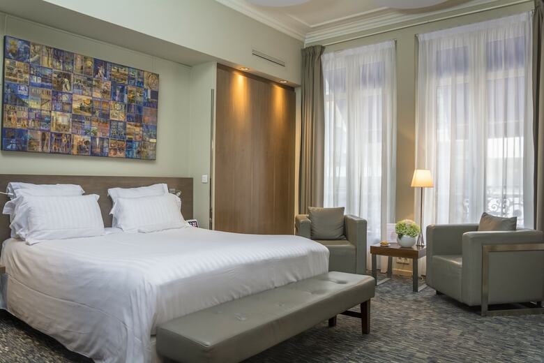 Chez Oscar Appart'h�tel Champs-elys�es