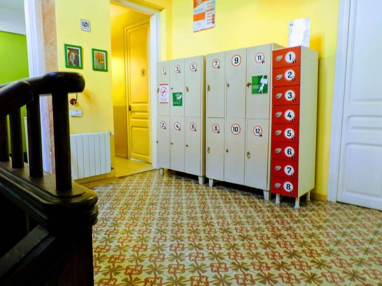 Hostal Feetup Garden House Hostel Barcelona