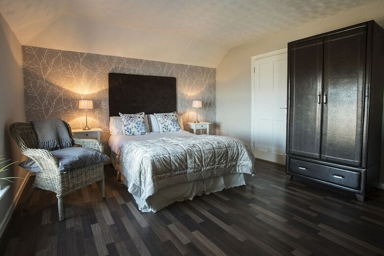 Hotel Maddens Bridge Bar & Guesthouse