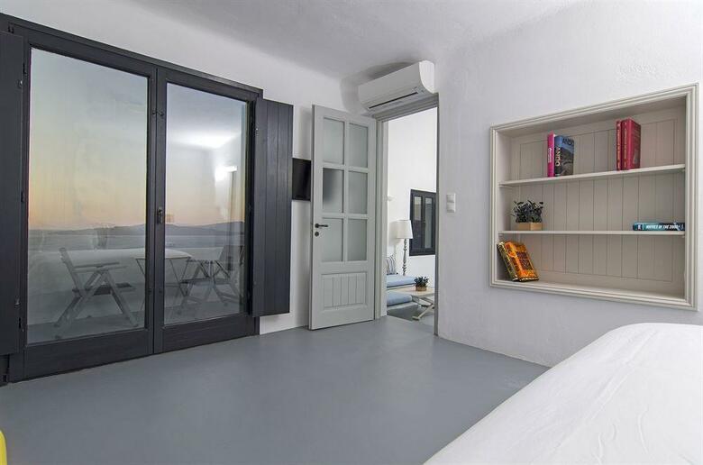 Ambassador Aegean Luxury Hotel And Suites