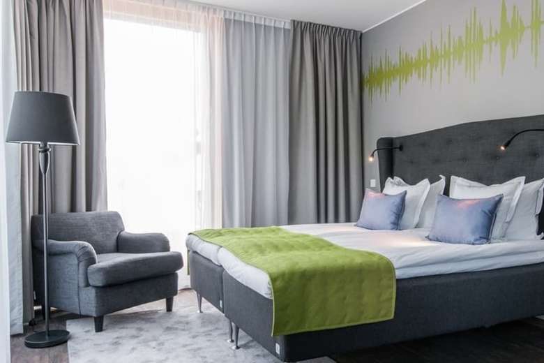 Pop House Hotel