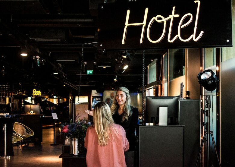 Pop House Hotel