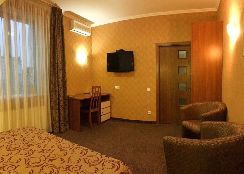 Komilfo Hotel