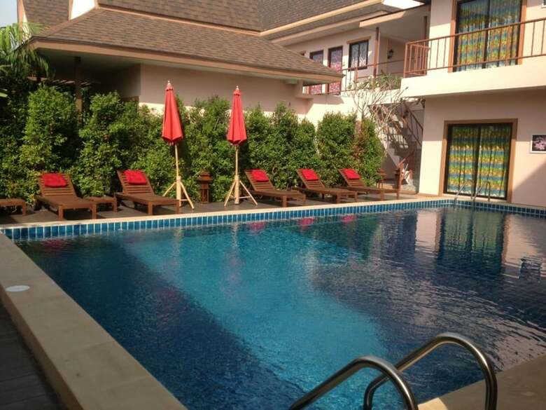 Hotel Ploykhumthong Boutique Resort