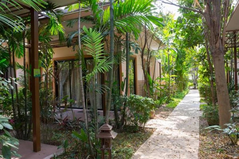 Hotel Ploykhumthong Boutique Resort