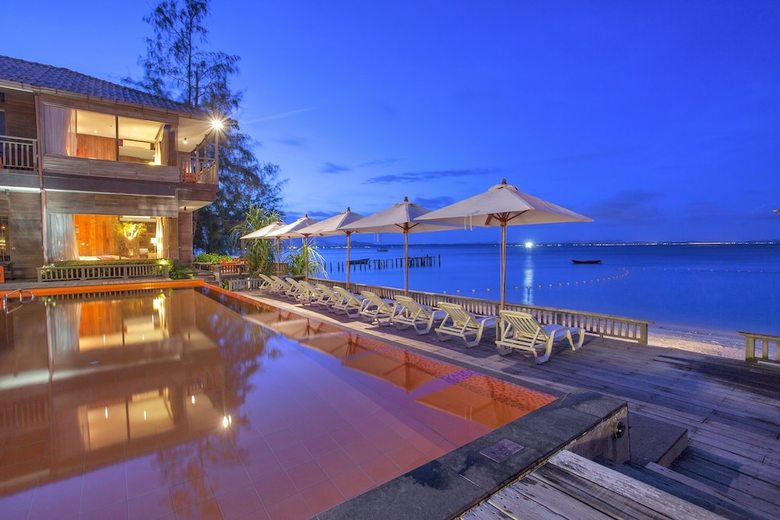 Apartamento Baan Ploy Sea