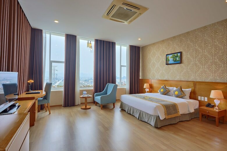 Hoang Son Peace Hotel
