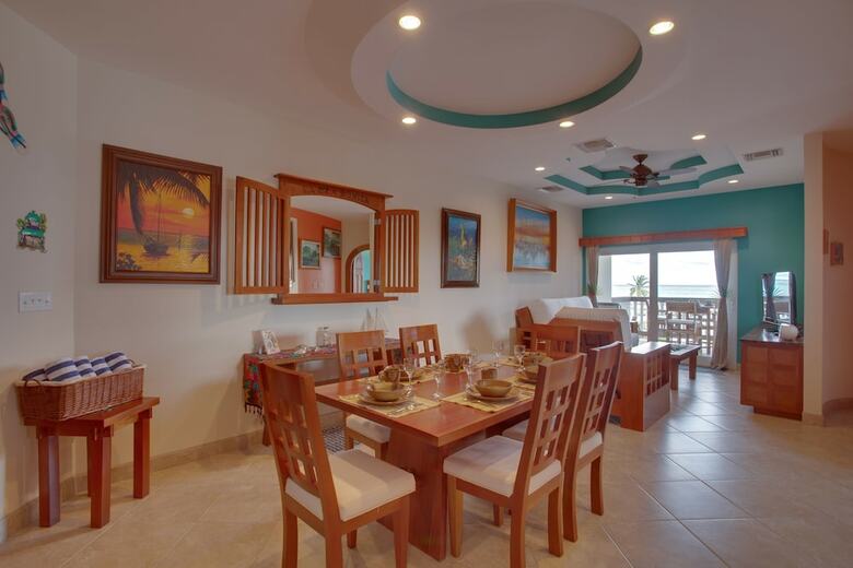 Grand Caribe Belize