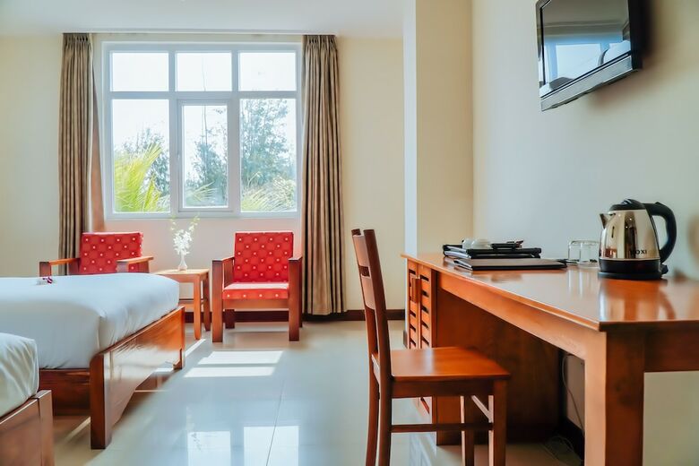 Starlet Hotel