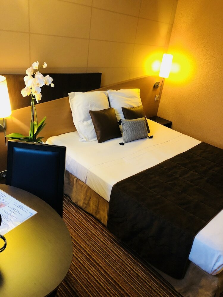 Hotel Ibis Tours Centre Giraudeau (Opening April 2020)
