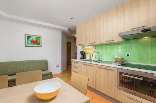 Apartments Rona Erea Icici
