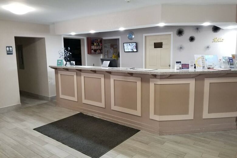 Hotel Super 8 By Wyndham Marysville