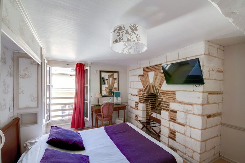 Hotel Brit H�tel Les Comtes de Champagne Centre Historique