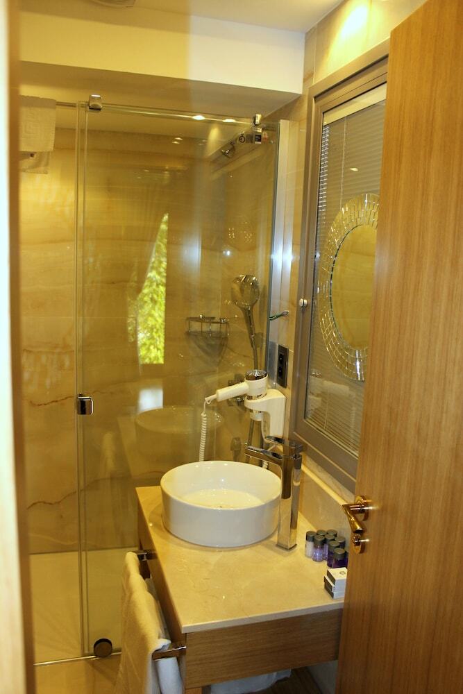 Lale Boutique Hotel
