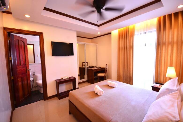 Hotel Ipil Suites Puerto Princesa