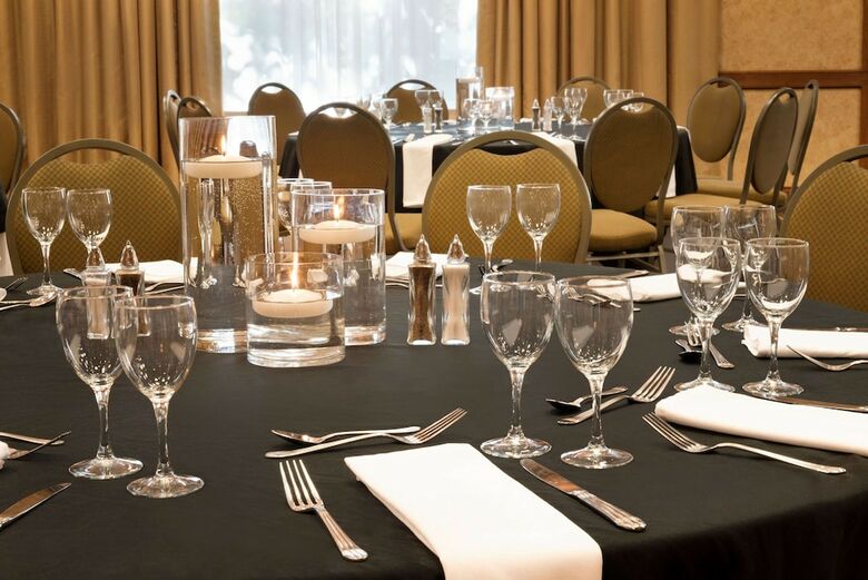 Hotel Embassy Suites Nashville South/cool Springs