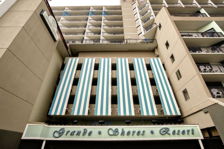 Hotel Grande Shores Ocean Resort
