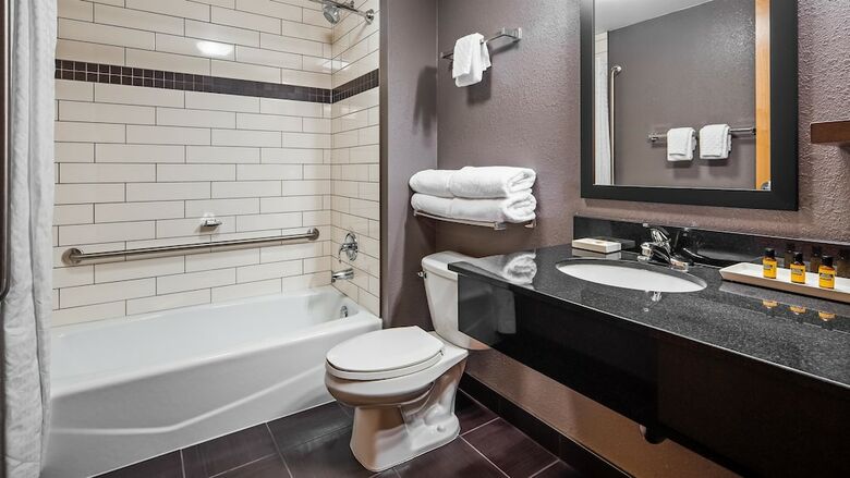 Hotel Best Western Plus Eastgate Inn & Suites
