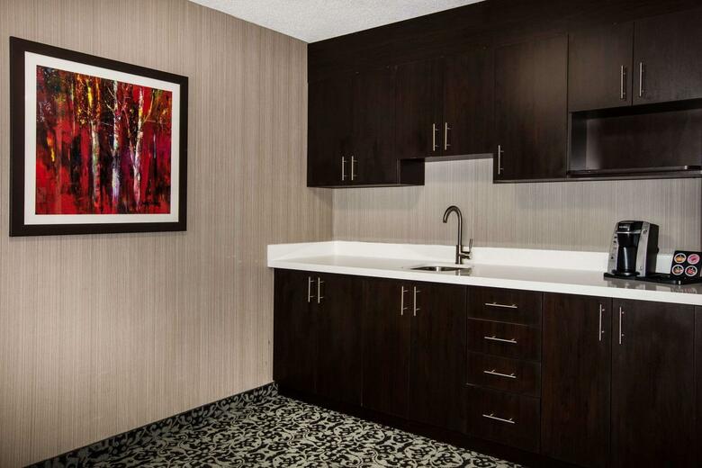 Hotel Ramada By Wyndham Jacksons Point
