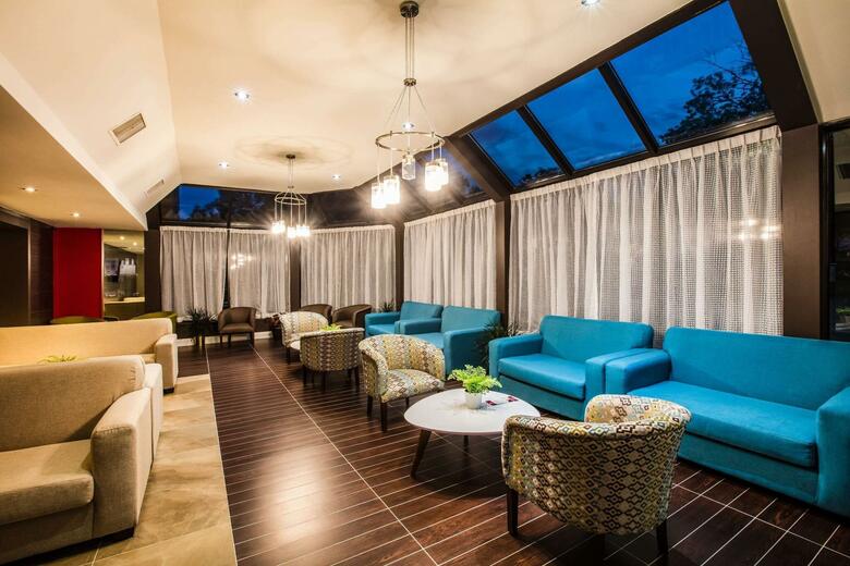 Hotel Ramada By Wyndham Jacksons Point