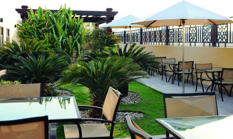 Movenpick Hotel Apartments Al Mamzar Dubai