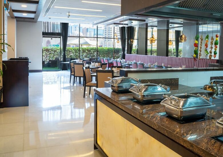 Movenpick Hotel Apartments Al Mamzar Dubai