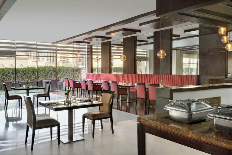 Movenpick Hotel Apartments Al Mamzar Dubai