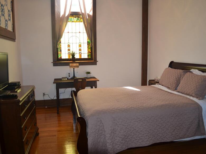 Bed & Breakfast Mcgrady Inn