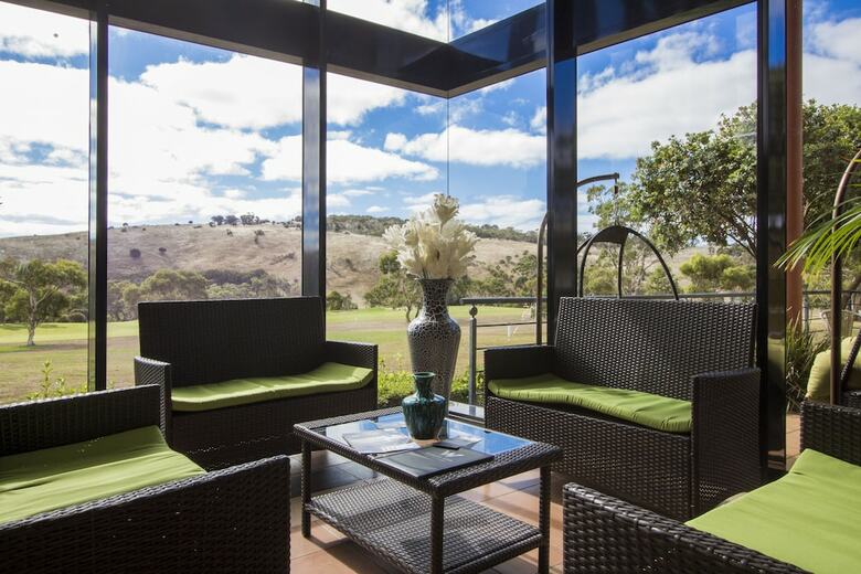 New Terry Hotel & Golf Resort