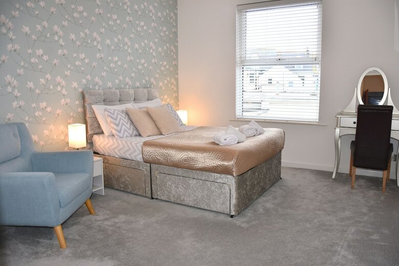Hotel Spacious Central Cornish Townhouse