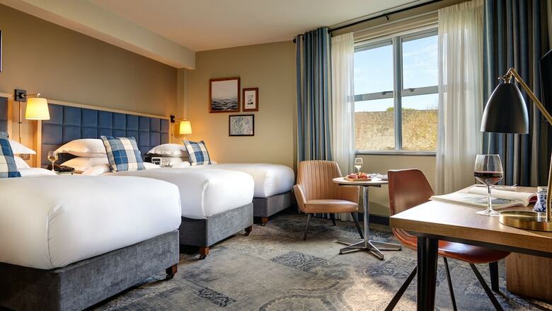 Harbour Hotel