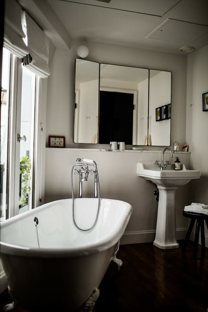 Hotel Le Pigalle