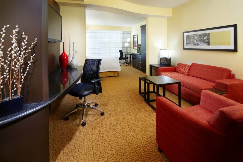 Hotel Courtyard By Marriott Cleveland University Circle