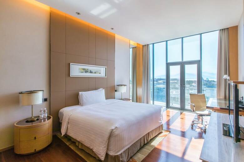Aparthotel The Oct Harbour, Shenzhen - Marriott Executive Apartments