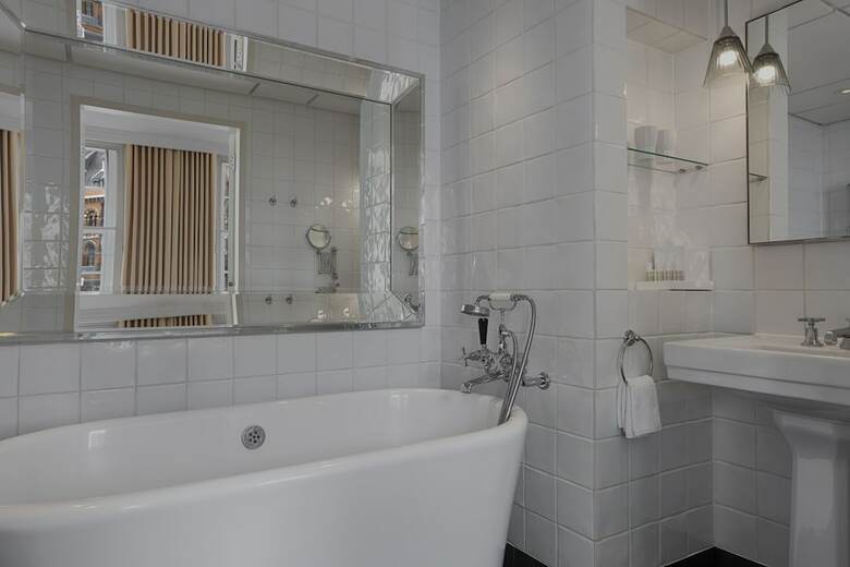 Great Northern Hotel, A Tribute Portfolio Hotel, London