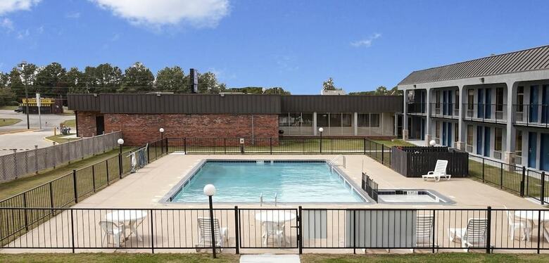 Motel Americas Best Value Inn Newnan
