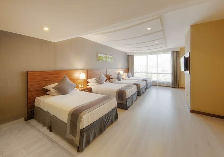 Hotel Al Safwah Royale Orchid