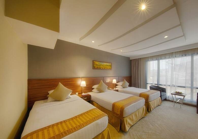 Hotel Al Safwah Royale Orchid