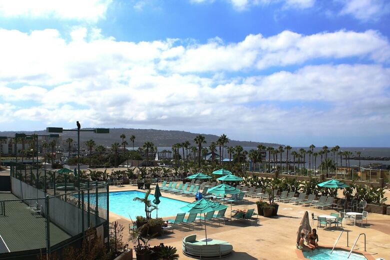 Hotel Crowne Plaza Redondo Beach And Marina