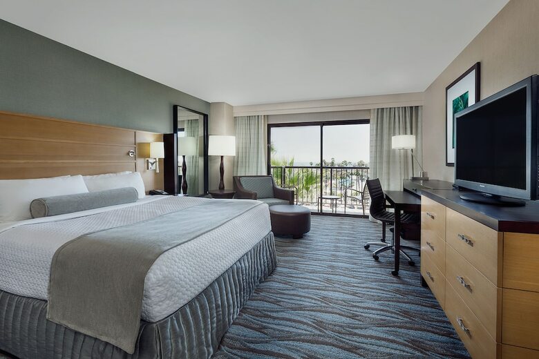Hotel Crowne Plaza Redondo Beach And Marina