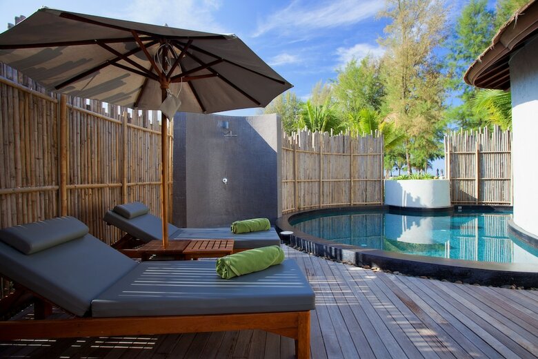 Apartamento Mai Khao Lak Beach Resort And Spa