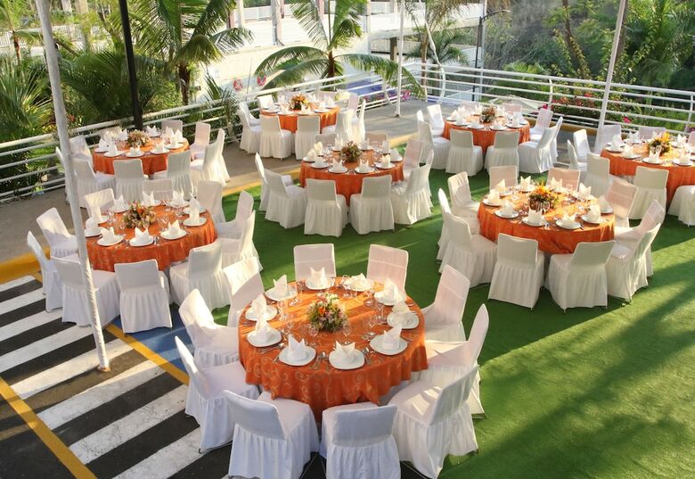 Holiday Inn Express Hotel & Suites Cuernavaca