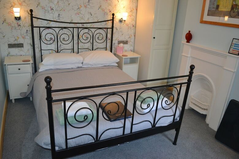 Cori House Bed & Breakfast