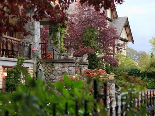 Bed & Breakfast Abbeymoore Manor