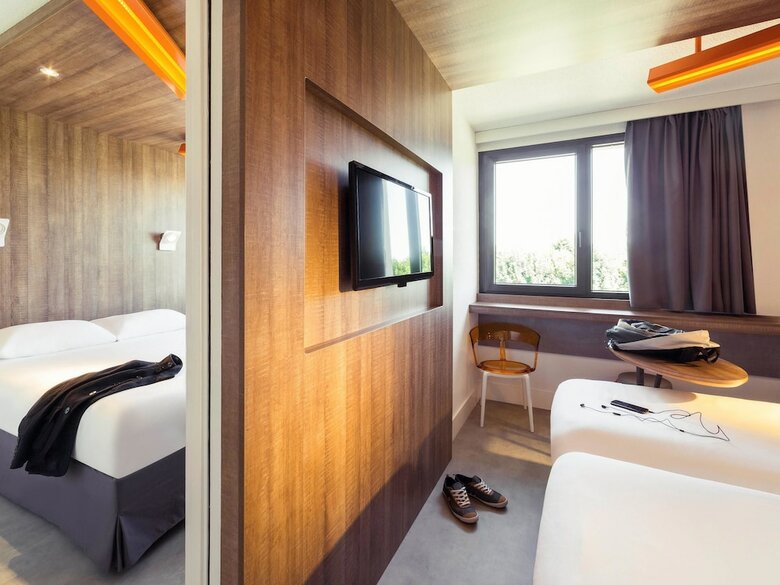 Hotel Ibis Styles Niort Poitou Charentes