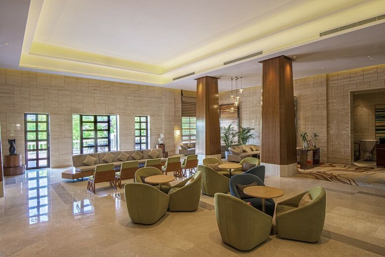 Hotel Holiday Inn Qingdao Expo