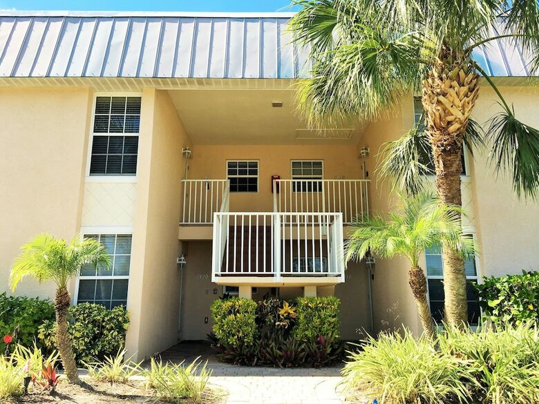 Minorga On The Key Village Condos