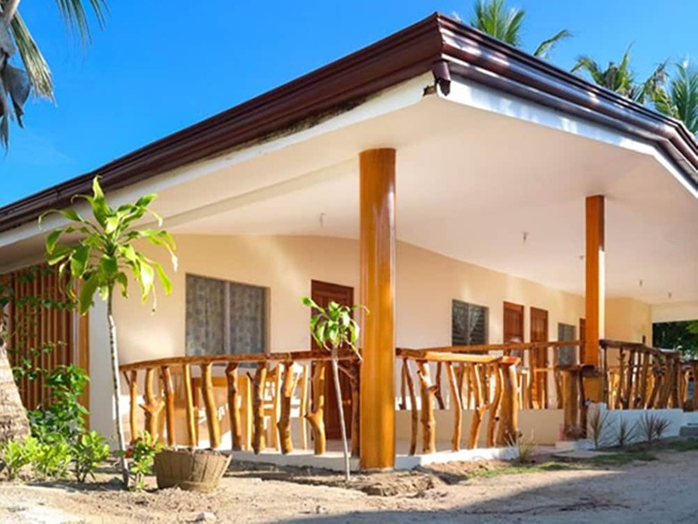 Hotel Beach Placid Resort & Restaurant