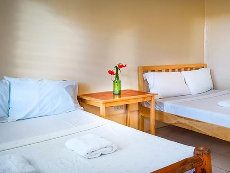 Hotel Beach Placid Resort & Restaurant