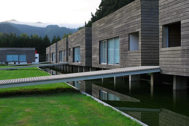 Apartamentos Furnas Lake Villas
